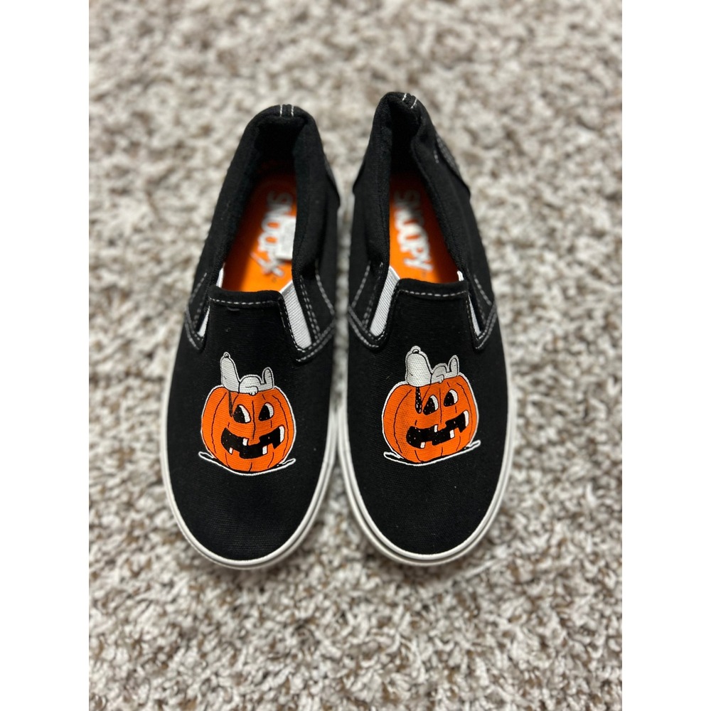 Snoopy Peanuts Halloween Jack-O-Lantern Black Slip On Sneakers Kids Size 11